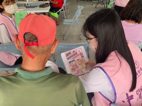 LINE_ALBUM_0929義診宣導照片_241004_2.jpg